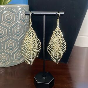 Gold “Leaf” Cut-Out Drop Fashion Earrings